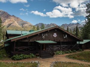 Wood River Lodge Photo