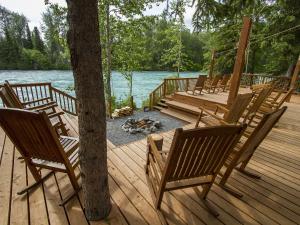 Kenai Riverside Lodge Photo